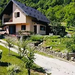 Ajaz Holiday home