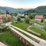 Ajaz Holiday home *
