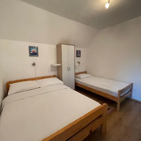 Ajaz * Bihać