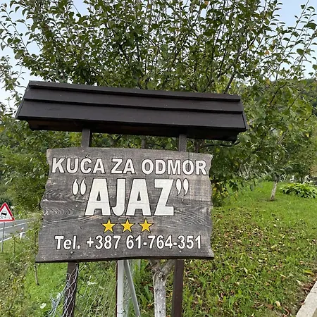 Ajaz 度假居